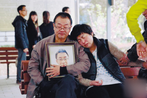 百度魏澤西醫(yī)療事故驚人心，鴻業(yè)盛大用心帶你火眼金睛識(shí)官網(wǎng)