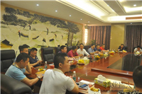 擴展福建辦公家具市場！我市工商聯(lián)、福建商會代表實地考察鴻業(yè)家具