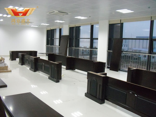 湘投金天鈦金屬公司會議室安裝現場圖